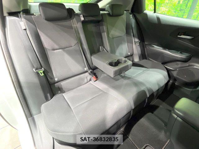 Toyota PRIUS 2024-09 8209581-8