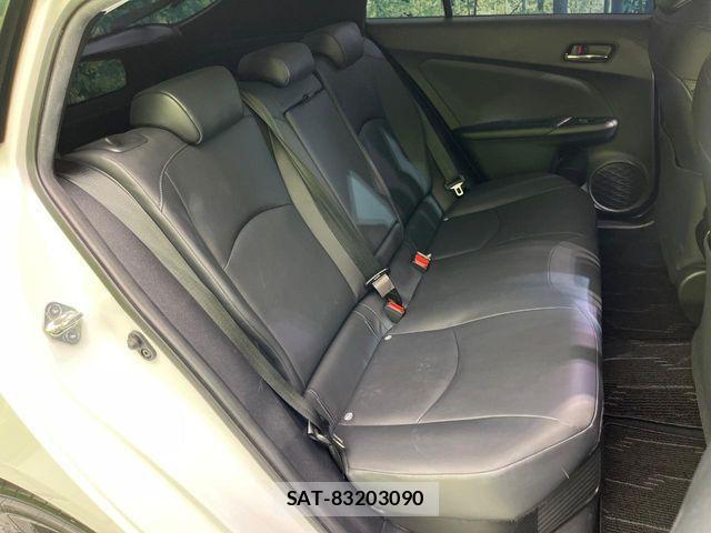 Toyota PRIUS 2022-12 8209585-9