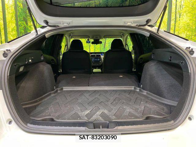 Toyota PRIUS 2022-12 8209585-10
