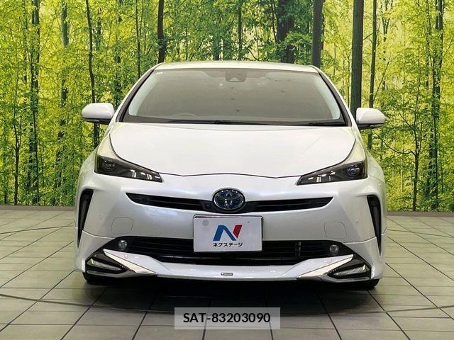 Toyota PRIUS 2022-12 8209585-14