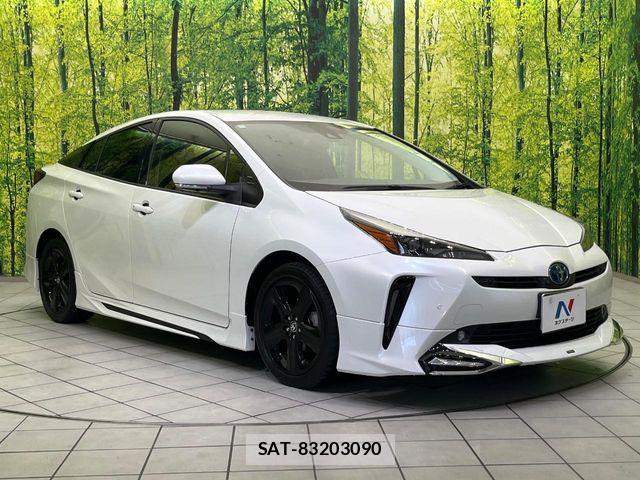 Toyota PRIUS 2022-12 8209585-17