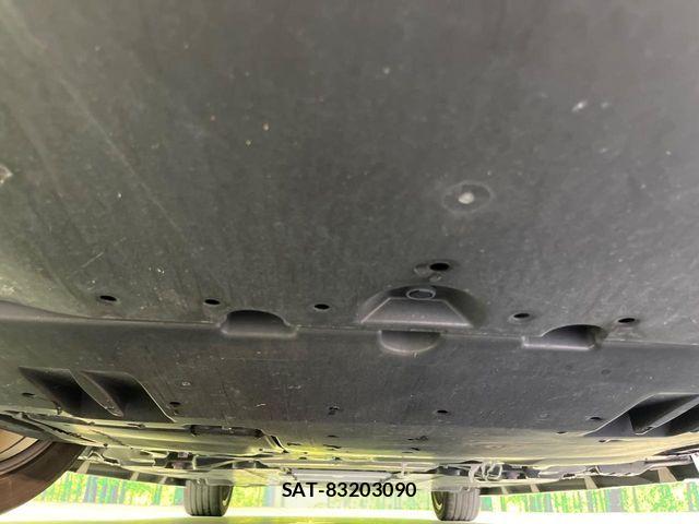 Toyota PRIUS 2022-12 8209585-19