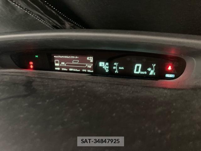 Toyota PRIUS 2010-01 8209664-14