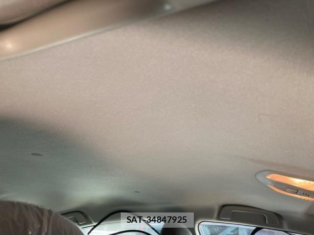 Toyota PRIUS 2010-01 8209664-17