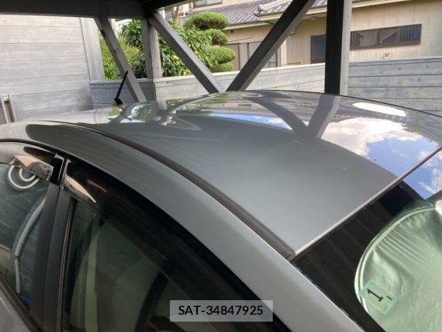 Toyota PRIUS 2010-01 8209664-2