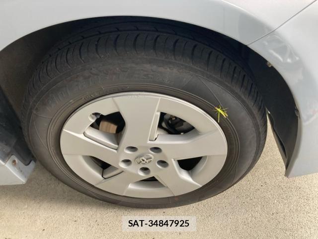 Toyota PRIUS 2010-01 8209664-5