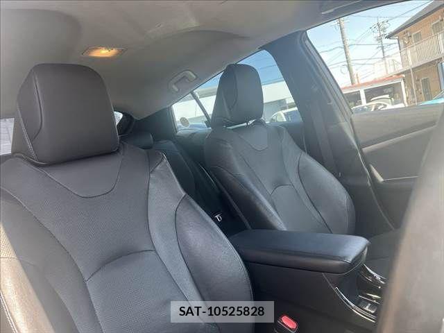 Toyota PRIUS 2019-03 8209601-6