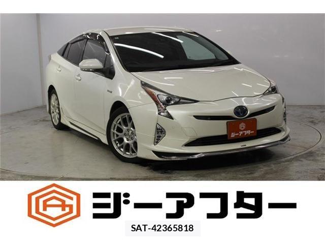 Toyota PRIUS 2016-05 8209614-0