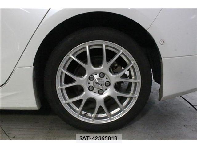 Toyota PRIUS 2016-05 8209614-24