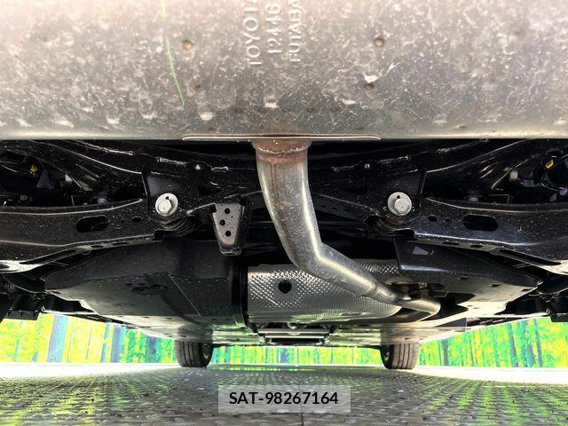 Toyota PRIUS 2026-03 8209575-18