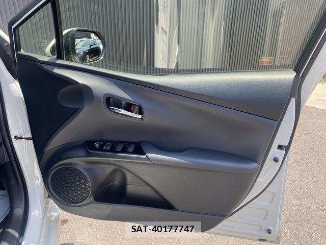 Toyota PRIUS 2019-12 8209630-9