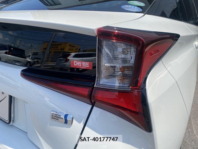 Toyota PRIUS 2019-12 8209630-25