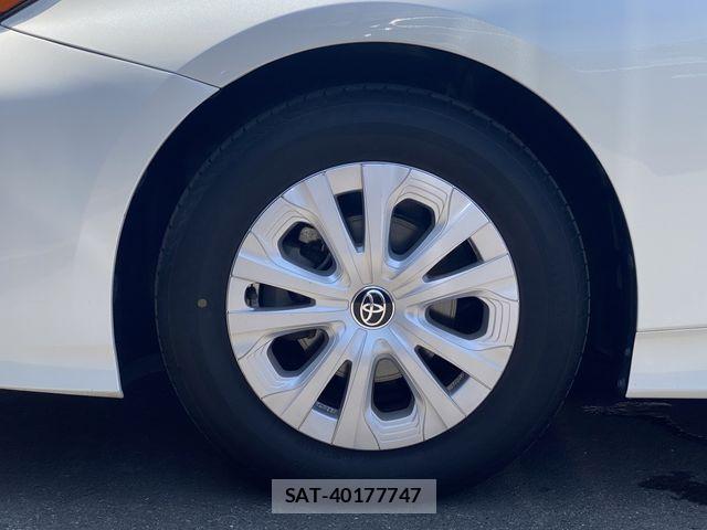 Toyota PRIUS 2019-12 8209630-29
