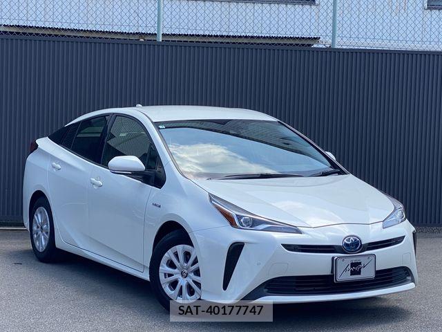 Toyota PRIUS 2019-12 8209630-5