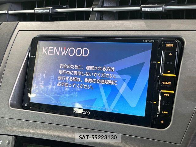 Toyota PRIUS 2015-07 8209641-2