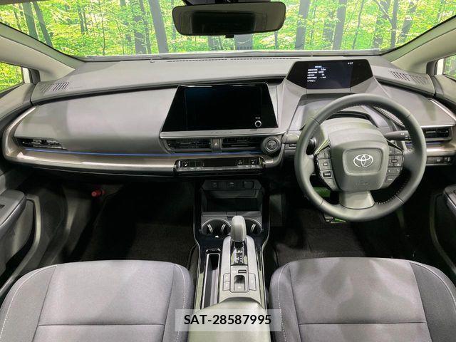 Toyota PRIUS 2025-03 8209580-1