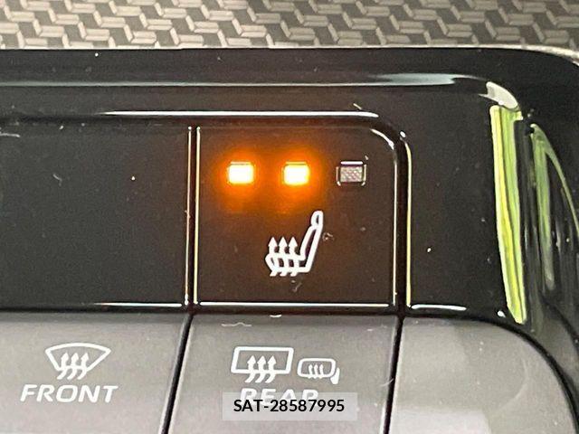 Toyota PRIUS 2025-03 8209580-4