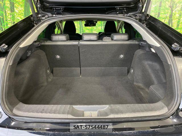 Toyota PRIUS 2024-07 8209574-9