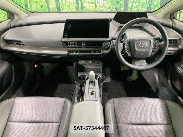 Toyota PRIUS 2024-07 8209574-1