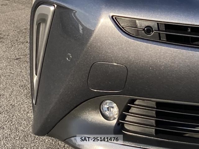 Toyota PRIUS 2021-07 8209596-9