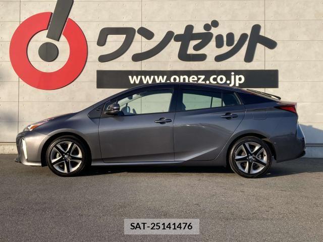 Toyota PRIUS 2021-07 8209596-19