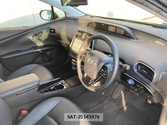 Toyota PRIUS 2021-07 8209596-21