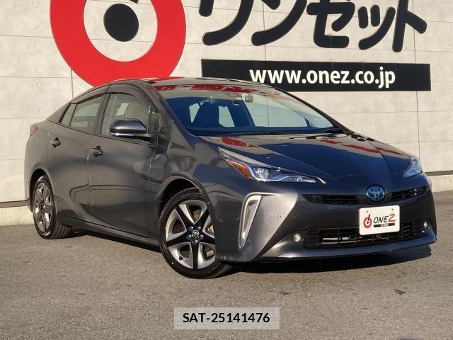 Toyota PRIUS 2021-07 8209596-3