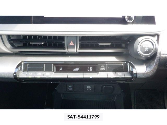 Toyota PRIUS 2023-10 8209592-18
