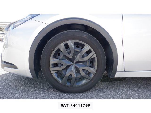 Toyota PRIUS 2023-10 8209592-29