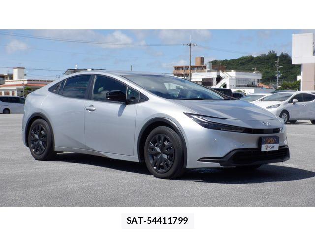 Toyota PRIUS 2023-10 8209592-5