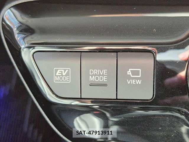 Toyota PRIUS 2022-02 8209588-28