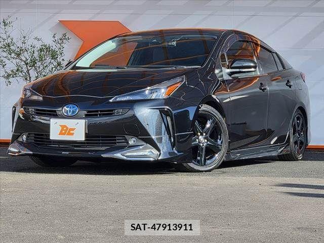Toyota PRIUS 2022-02 8209588-7