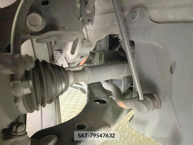 Toyota PRIUS 2016-01 8209632-19