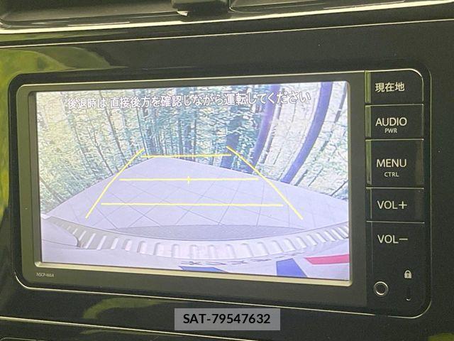 Toyota PRIUS 2016-01 8209632-3