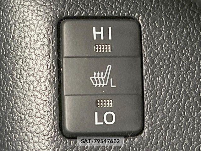 Toyota PRIUS 2016-01 8209632-4