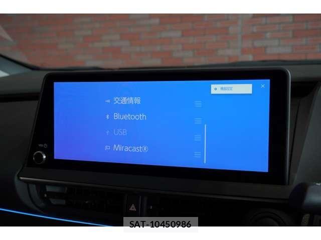 Toyota PRIUS 2025-01 8209571-17