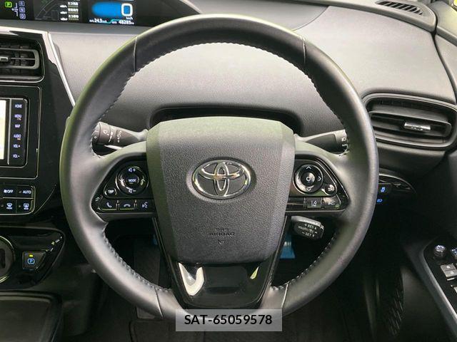 Toyota PRIUS 2021-06 8209591-10
