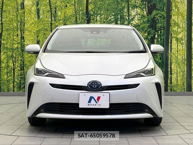 Toyota PRIUS 2021-06 8209591-13