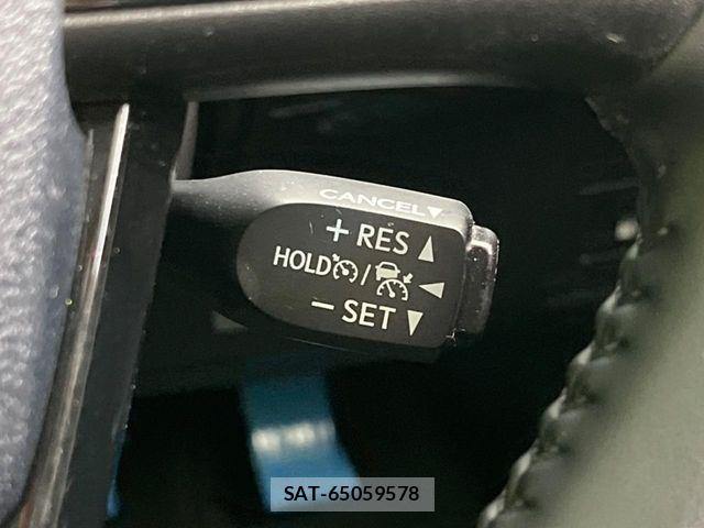 Toyota PRIUS 2021-06 8209591-4
