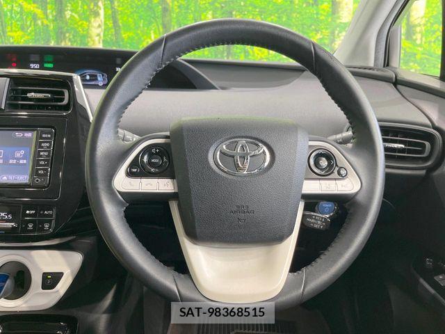 Toyota PRIUS 2018-09 8209616-10