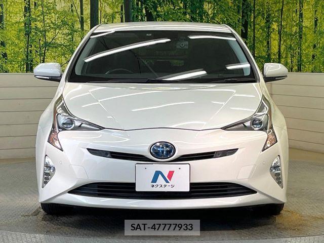 Toyota PRIUS 2016-07 8209621-13