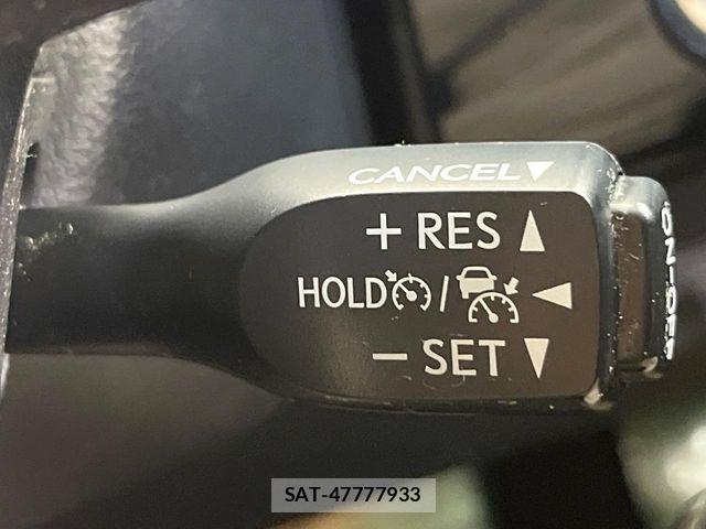 Toyota PRIUS 2016-07 8209621-4