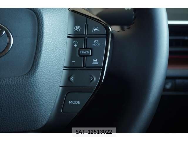 Toyota PRIUS 2024-07 8209570-22