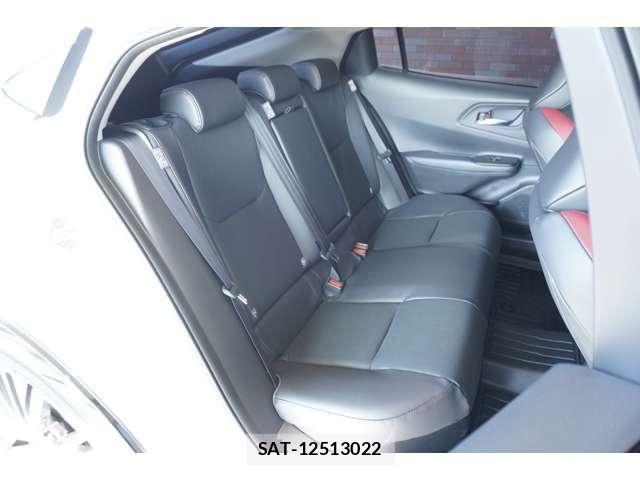Toyota PRIUS 2024-07 8209570-6