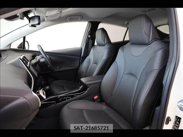 Toyota PRIUS 2018-07 8209600-17