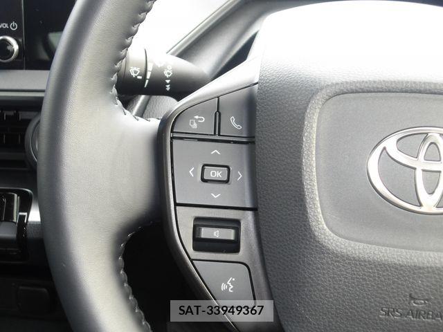 Toyota PRIUS 2023-11 8209589-16