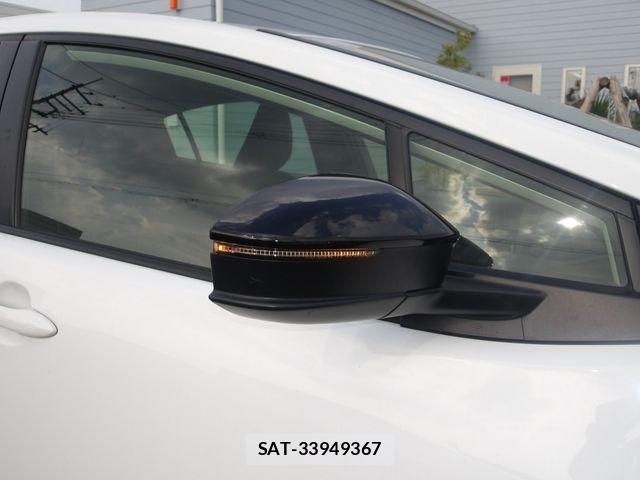 Toyota PRIUS 2023-11 8209589-25