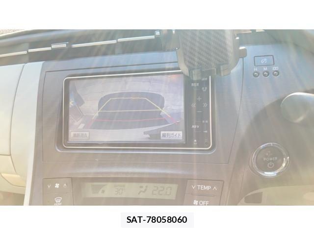 Toyota PRIUS 2009-12 8209666-14