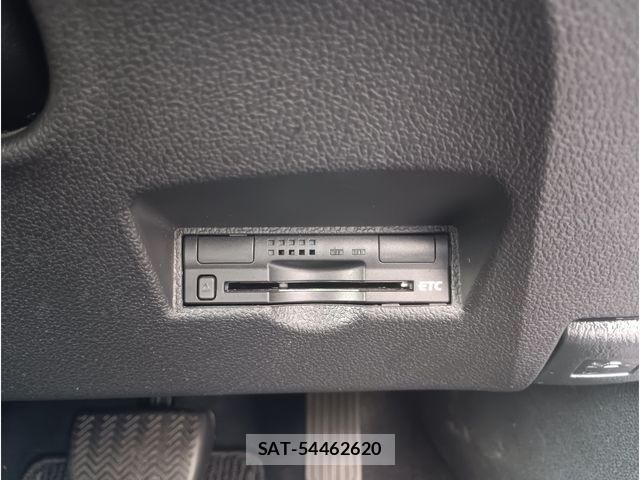 Toyota PRIUS 2016-03 8209631-9