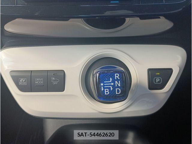 Toyota PRIUS 2016-03 8209631-3
